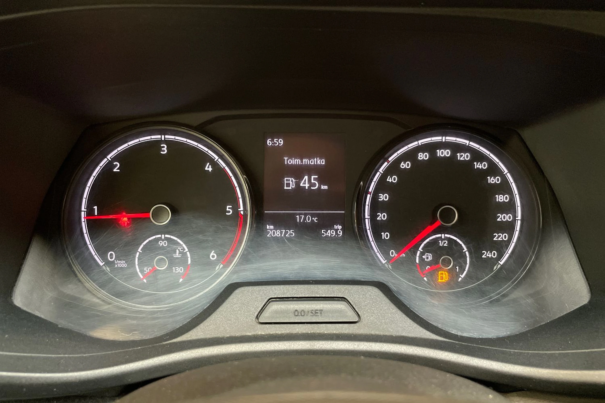 met. musta Volkswagen Transporter 2022 kuva 20.