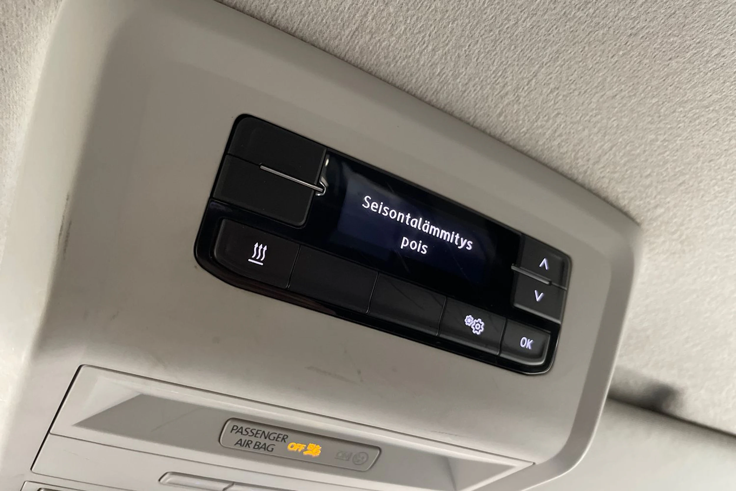 met. musta Volkswagen Transporter 2022 kuva 31.