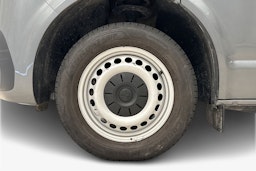 met. harmaa Volkswagen Transporter 2022 kuva 9.