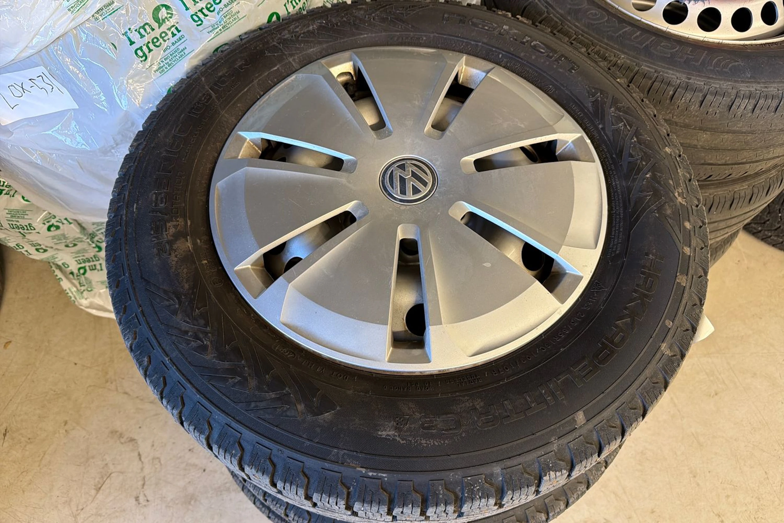 valkoinen Volkswagen Transporter 2022 kuva 26.