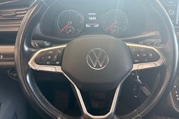 sininen Volkswagen Transporter 2022 kuva 14.