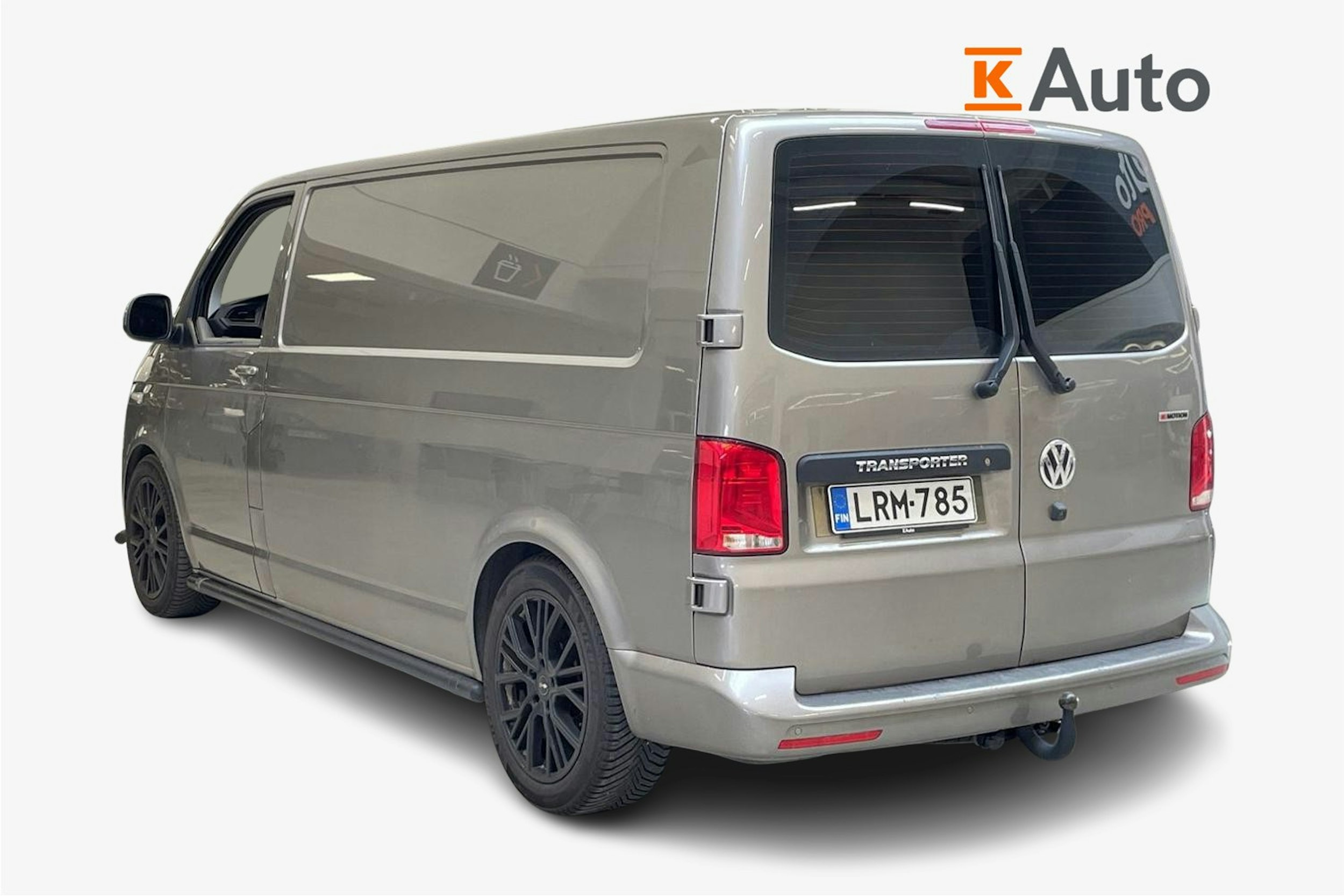 ruskea (beige) Volkswagen Transporter 2022 kuva 2.