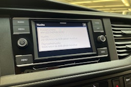 ruskea (beige) Volkswagen Transporter 2022 kuva 31.