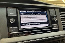 ruskea (beige) Volkswagen Transporter 2022 kuva 32.