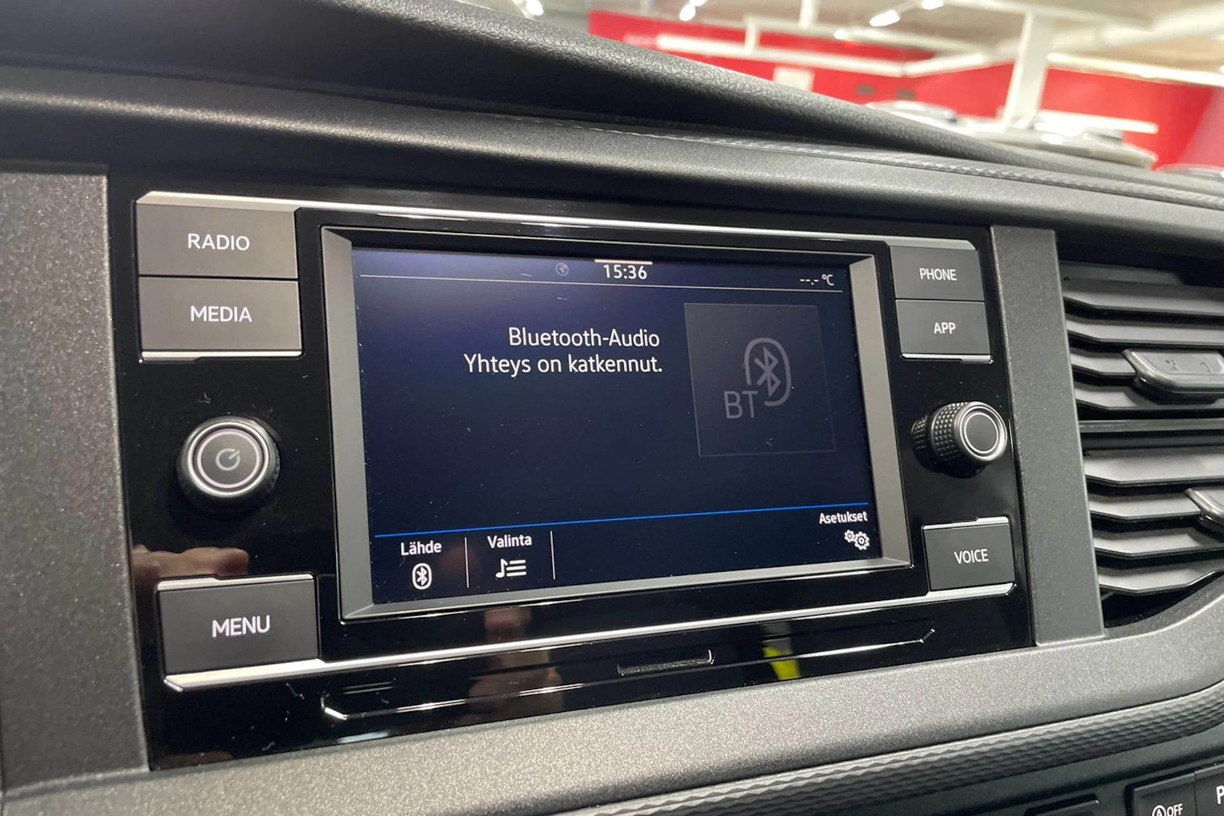 met. sininen Volkswagen Transporter 2023 kuva 15.