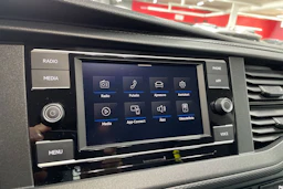 met. sininen Volkswagen Transporter 2023 kuva 16.