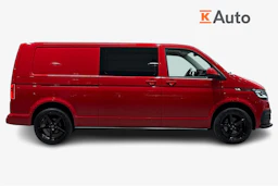 punainen Volkswagen Transporter 2023 kuva 7.