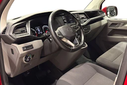 punainen Volkswagen Transporter 2023 kuva 8.