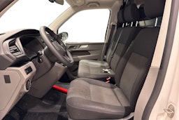 valkoinen Volkswagen Transporter 2022 kuva 10.