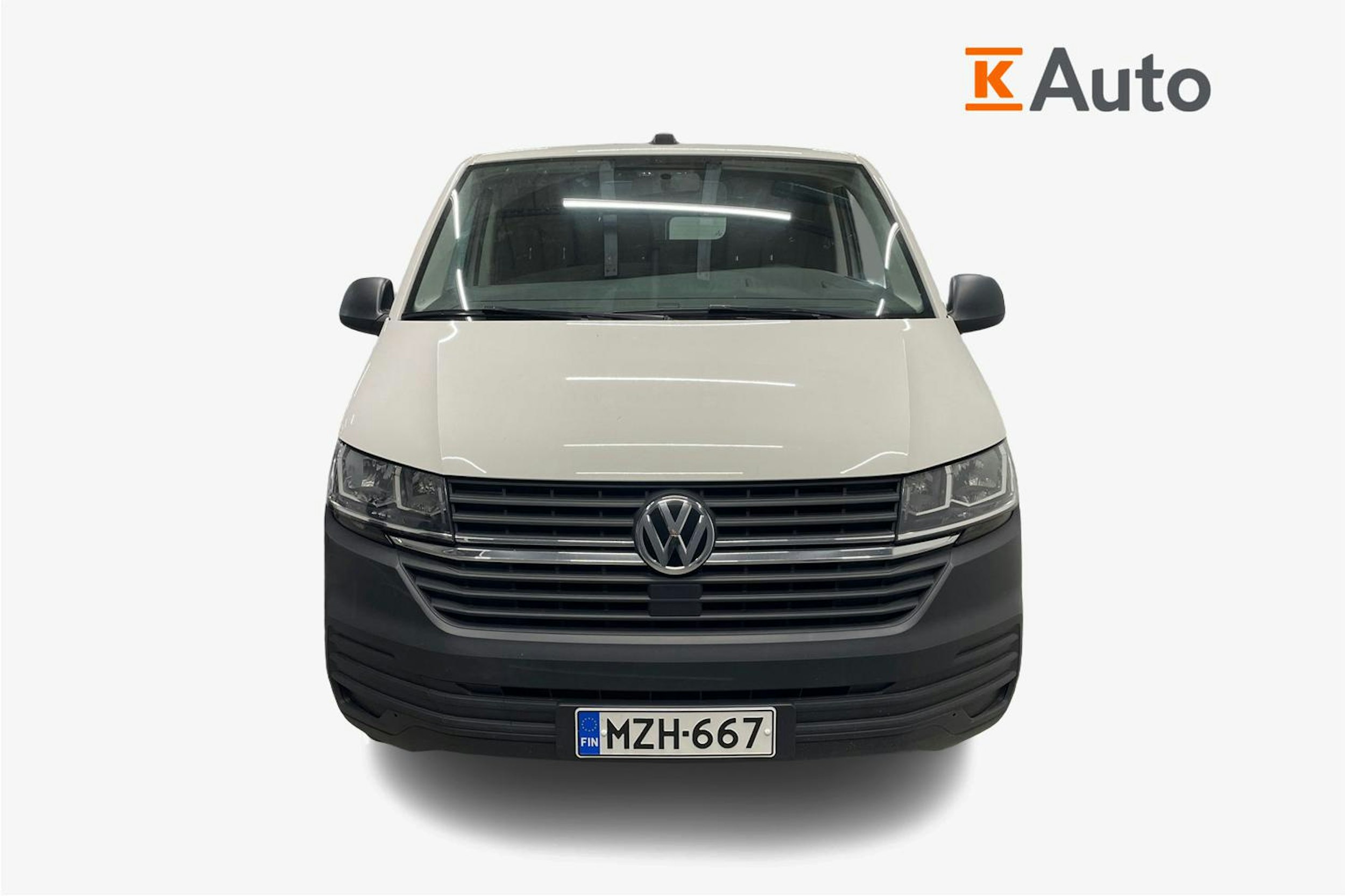 valkoinen Volkswagen Transporter 2022 kuva 5.