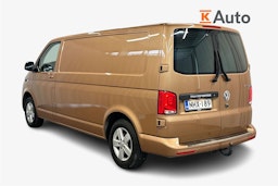oranssi Volkswagen Transporter 2022 kuva 2.