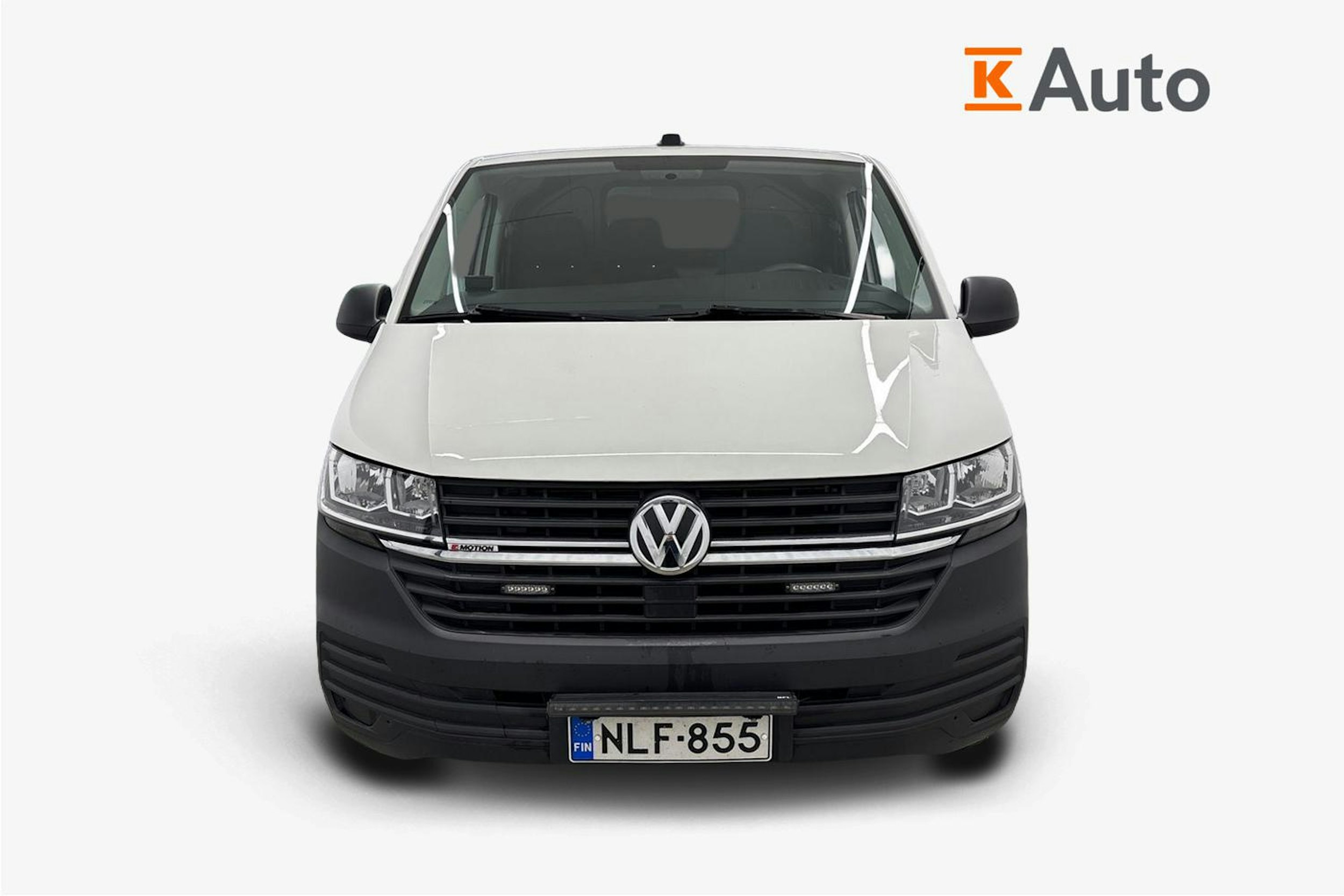 valkoinen Volkswagen Transporter 2022 kuva 5.