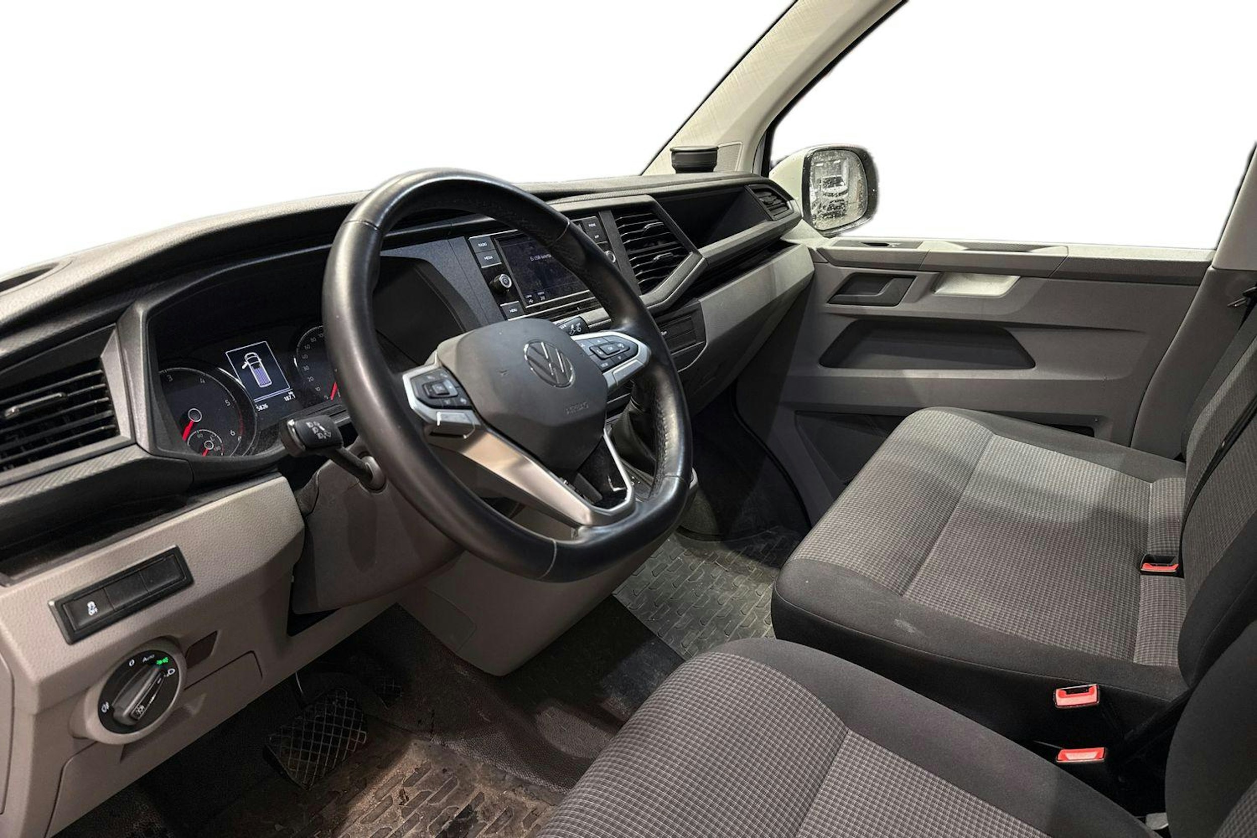 Valkoinen Volkswagen TRANSPORTER 2022 kuva 3.