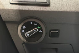 met. musta Volkswagen Transporter 2022 kuva 16.