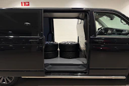 met. musta Volkswagen Transporter 2022 kuva 25.