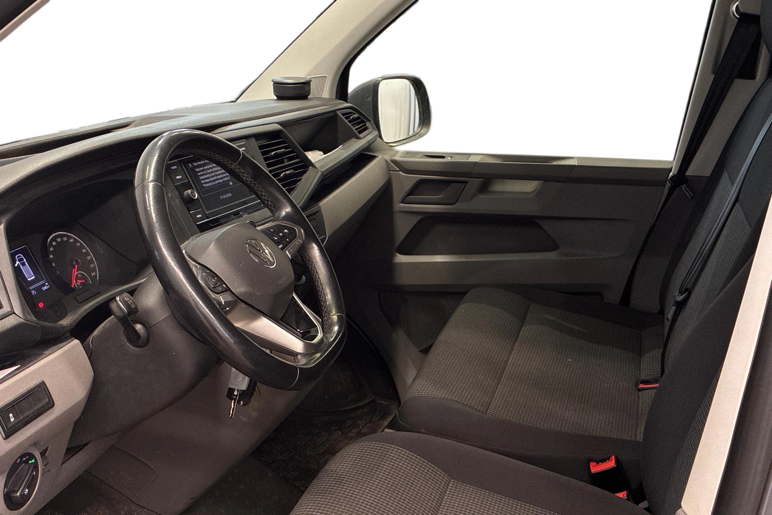 harmaa Volkswagen Transporter 2022 kuva 3.