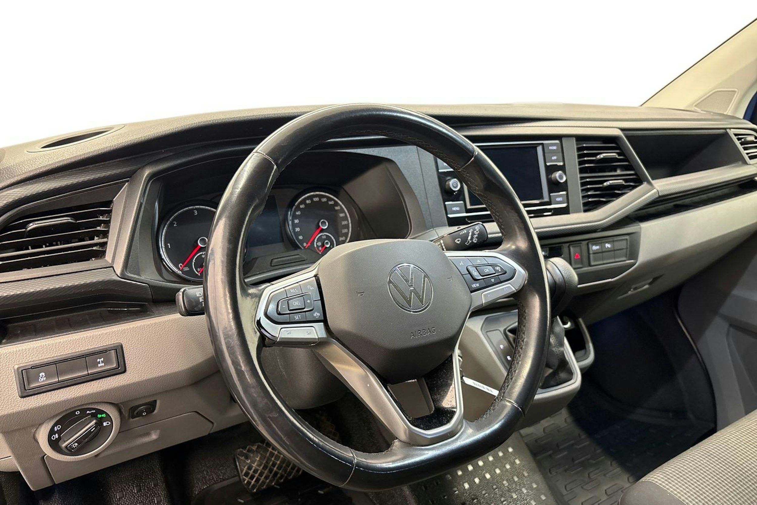 met. sininen Volkswagen Transporter 2022 kuva 9.