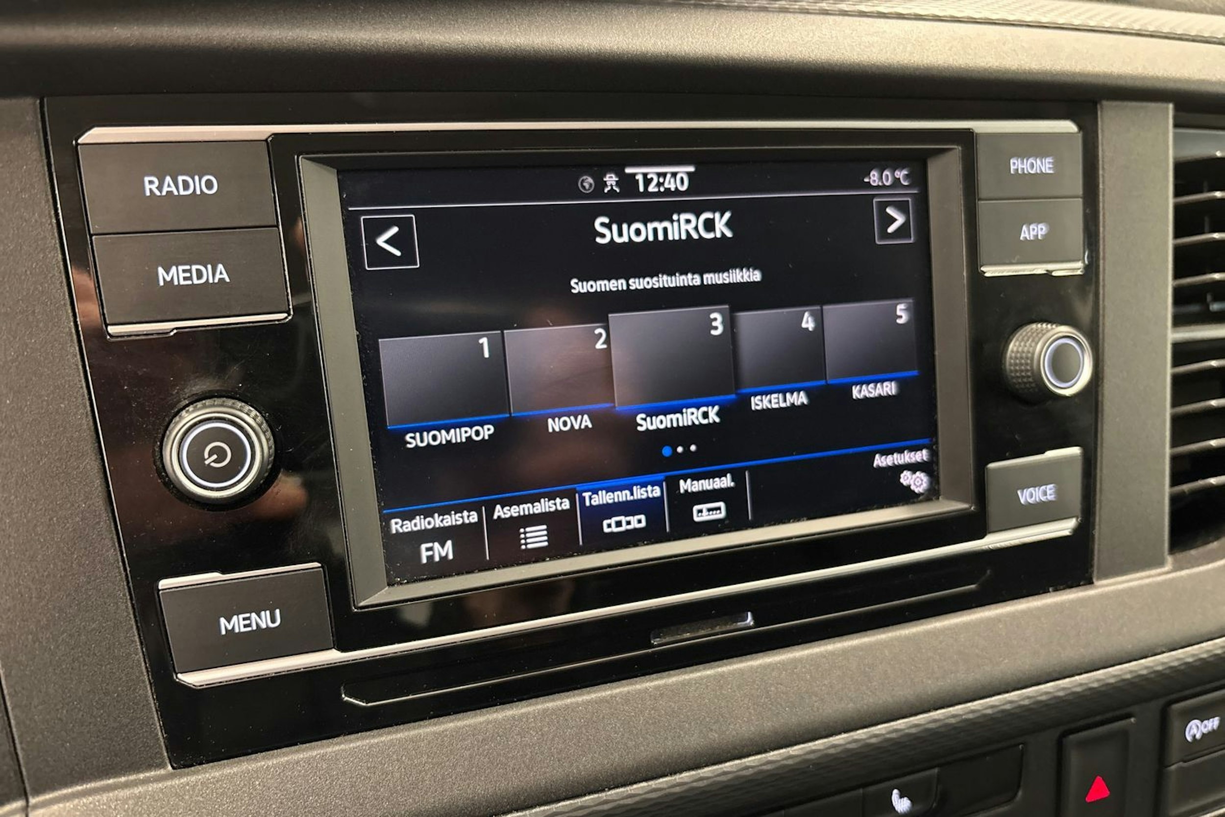 met. sininen Volkswagen Transporter 2022 kuva 28.