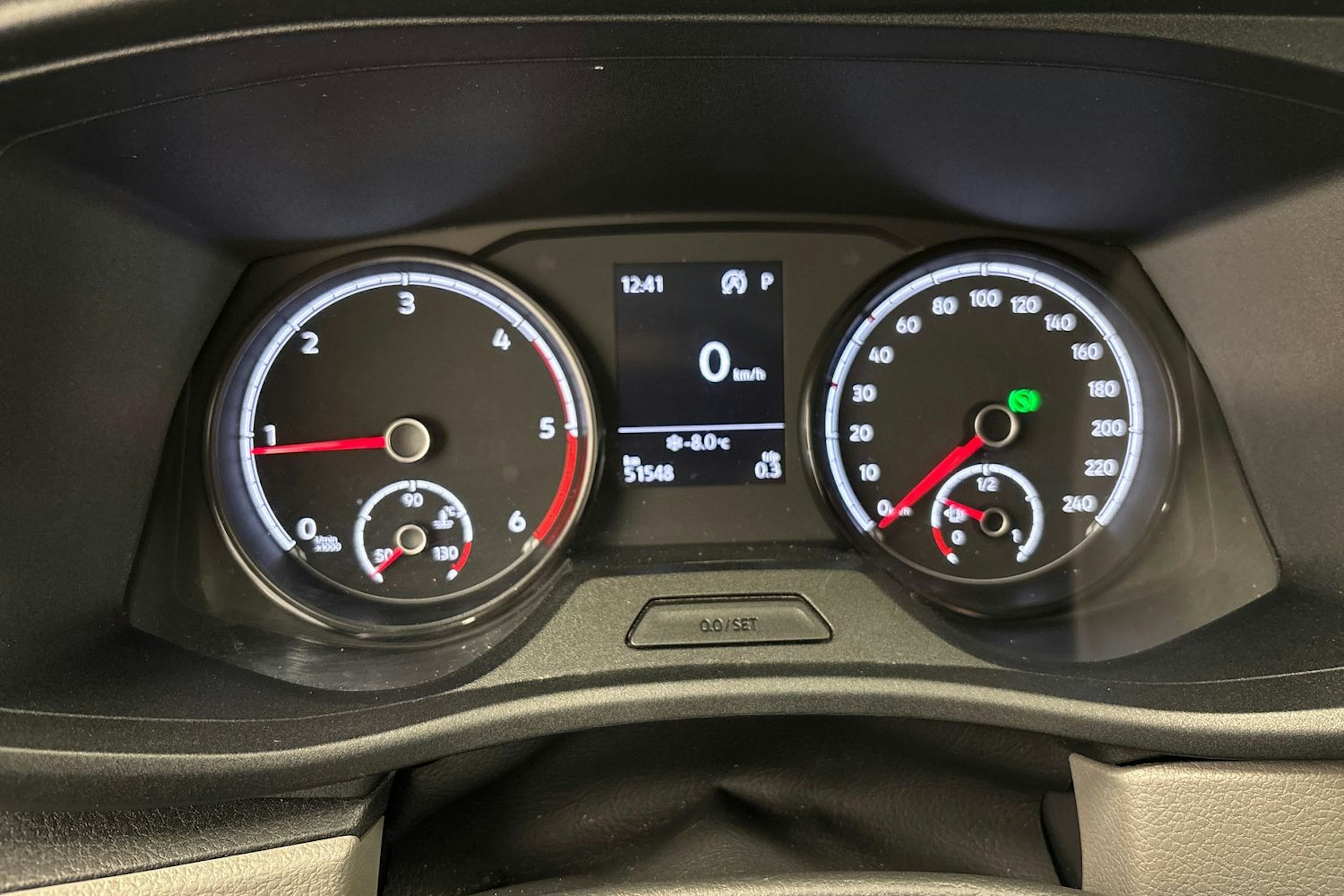 met. sininen Volkswagen Transporter 2022 kuva 31.