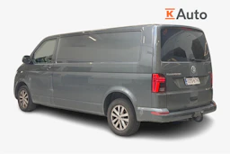 harmaa Volkswagen Transporter 2022 kuva 2.