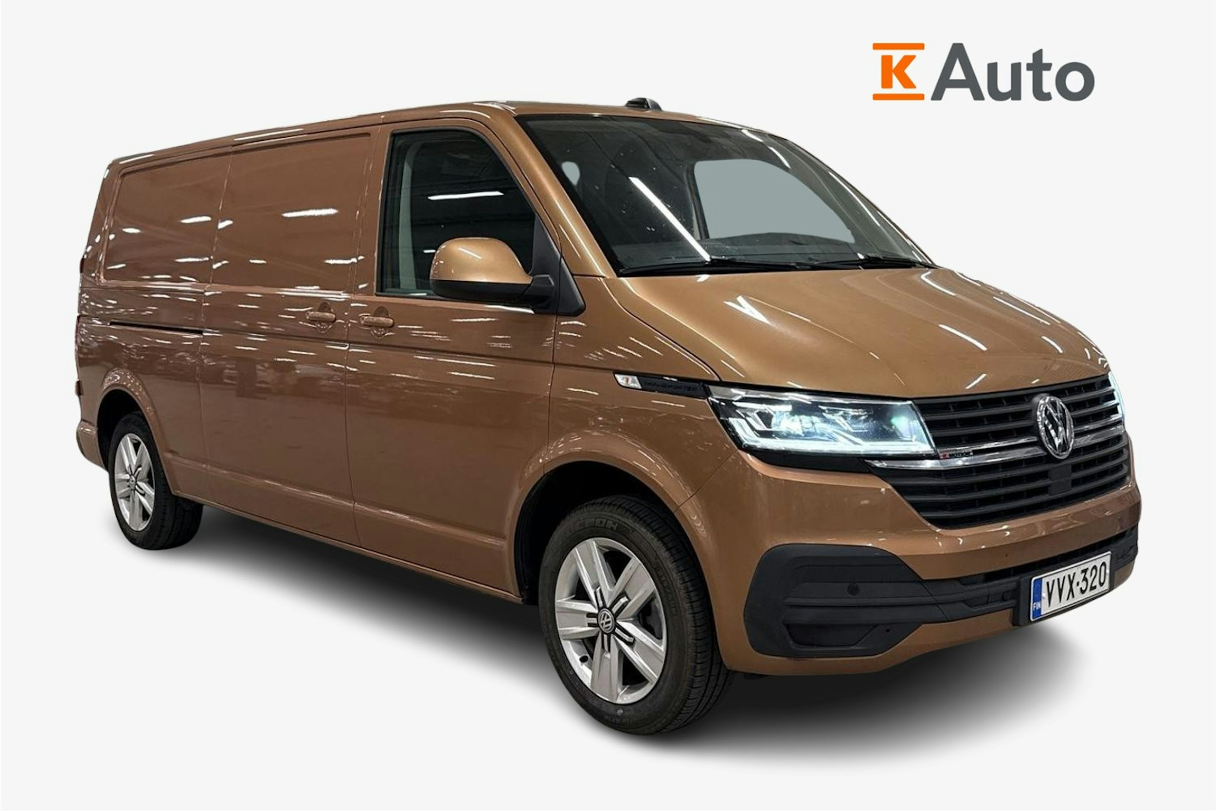 met. oranssi Volkswagen Transporter 2022 kuva 1.