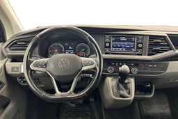 musta Volkswagen Transporter 2022 kuva 8.