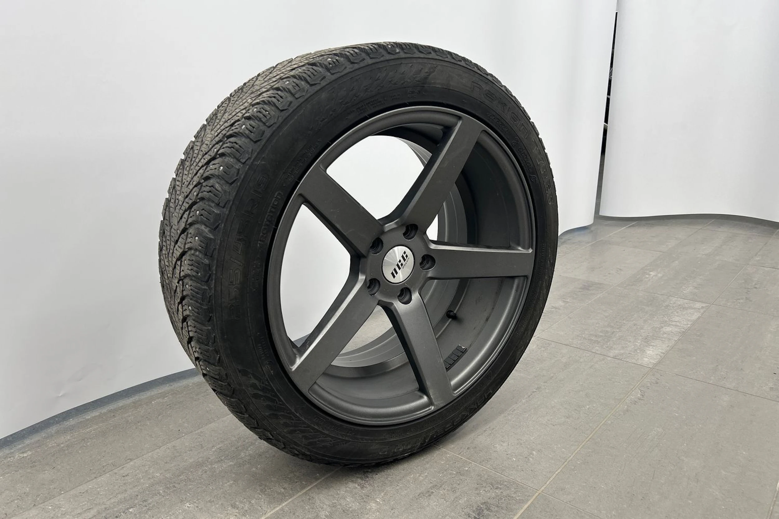 musta Volkswagen Transporter 2022 kuva 26.