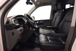 valkoinen Volkswagen Transporter 2022 kuva 8.