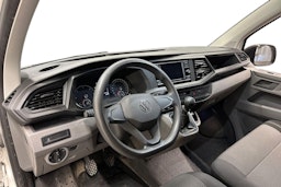 valkoinen Volkswagen Transporter 2022 kuva 9.
