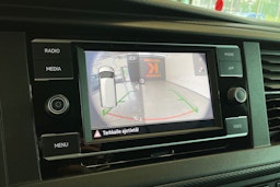 Punainen Volkswagen TRANSPORTER 2022 kuva 22.
