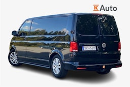 musta Volkswagen Transporter 2022 kuva 2.