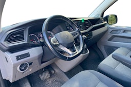 musta Volkswagen Transporter 2022 kuva 3.