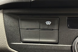 harmaa Volkswagen Transporter 2022 kuva 22.