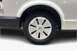 valkoinen Volkswagen Transporter 2022 kuva 11.
