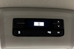 valkoinen Volkswagen Transporter 2022 kuva 23.