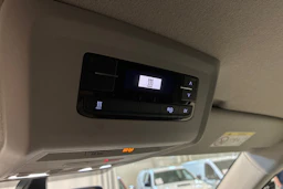 sininen Volkswagen Transporter 2022 kuva 13.