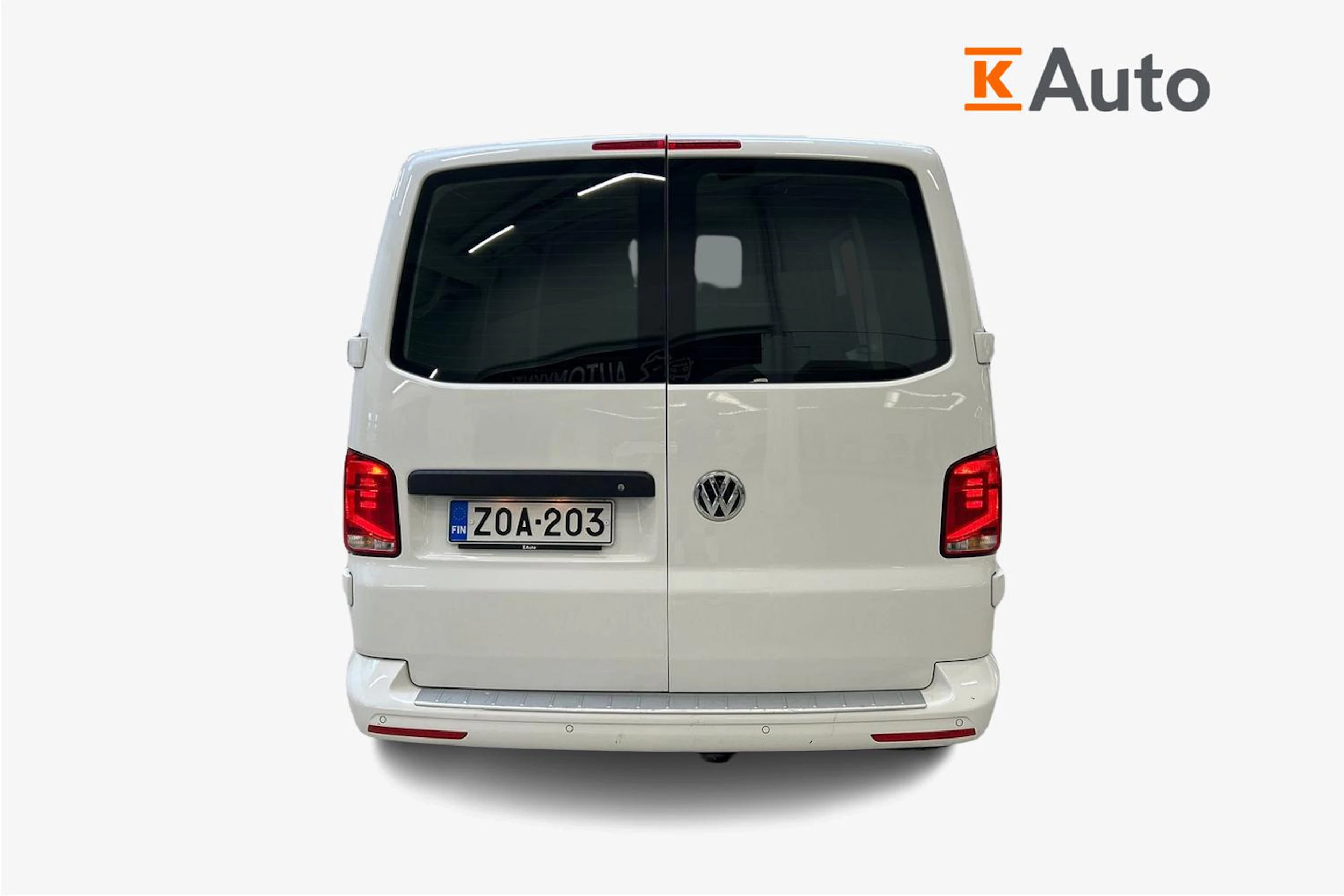 valkoinen Volkswagen Transporter 2022 kuva 4.