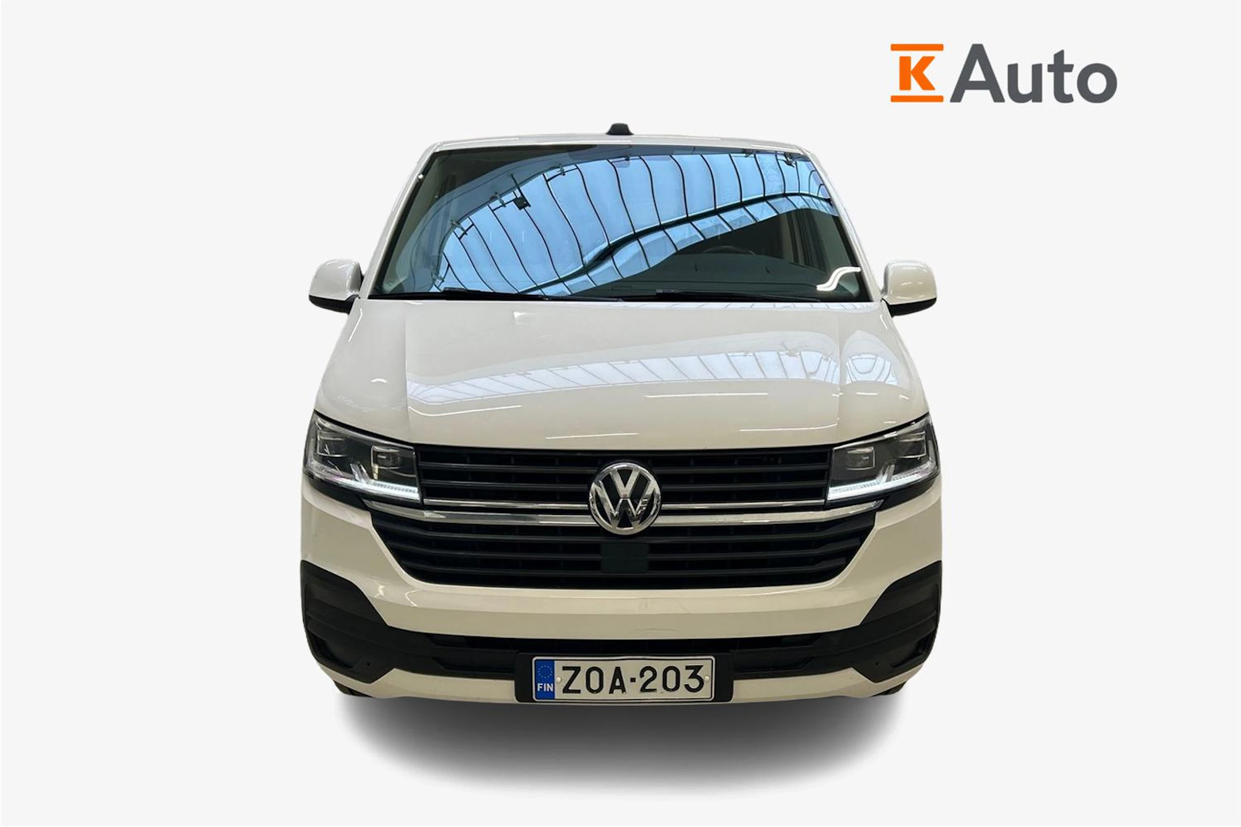 valkoinen Volkswagen Transporter 2022 kuva 5.