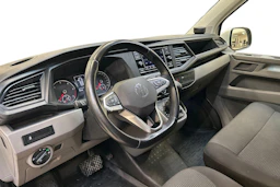 valkoinen Volkswagen Transporter 2022 kuva 9.