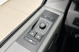 Harmaa Volkswagen TRANSPORTER 2022 kuva 15.