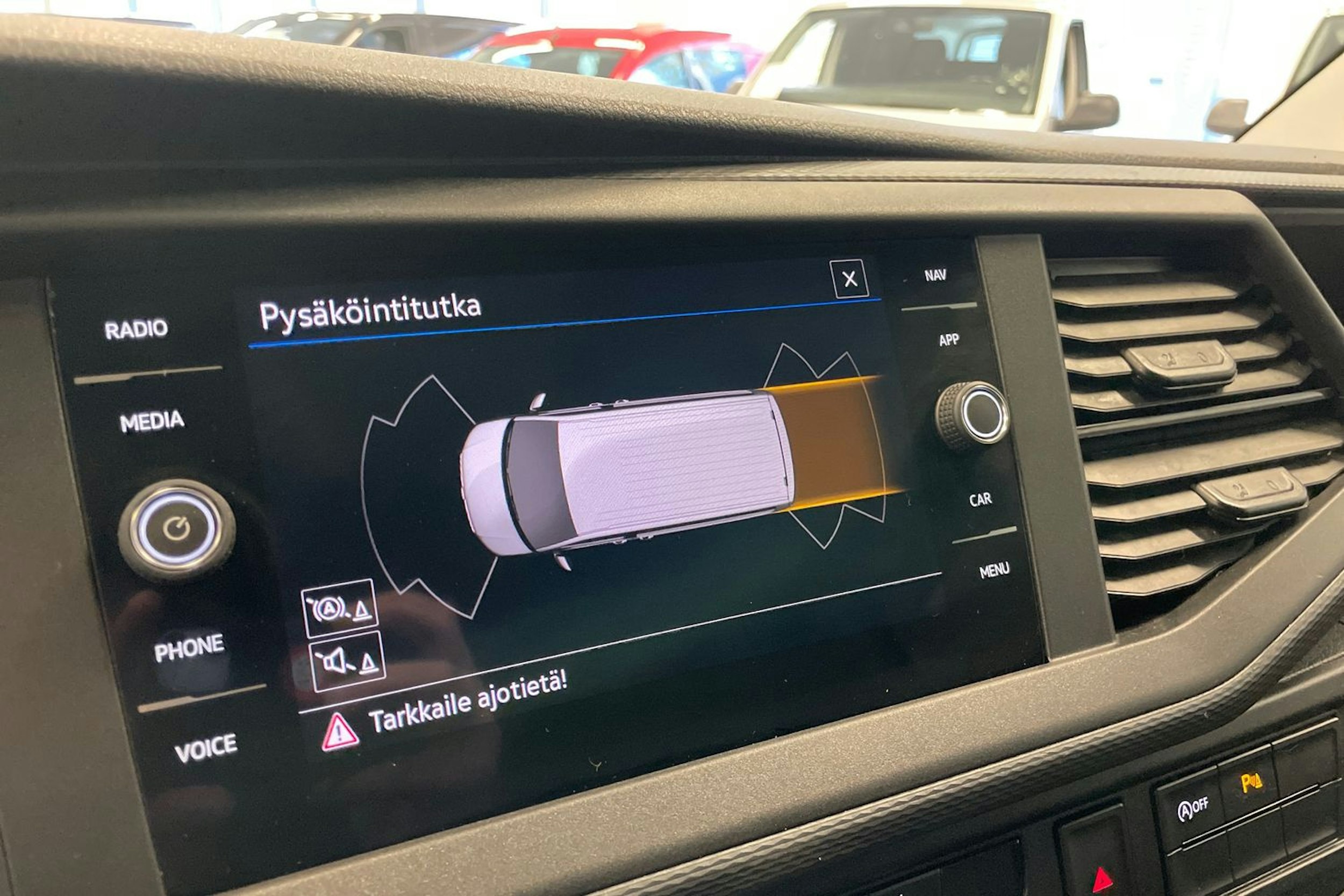Valkoinen Volkswagen TRANSPORTER 2022 kuva 17.
