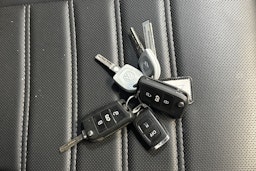 Valkoinen Volkswagen TRANSPORTER 2022 kuva 31.