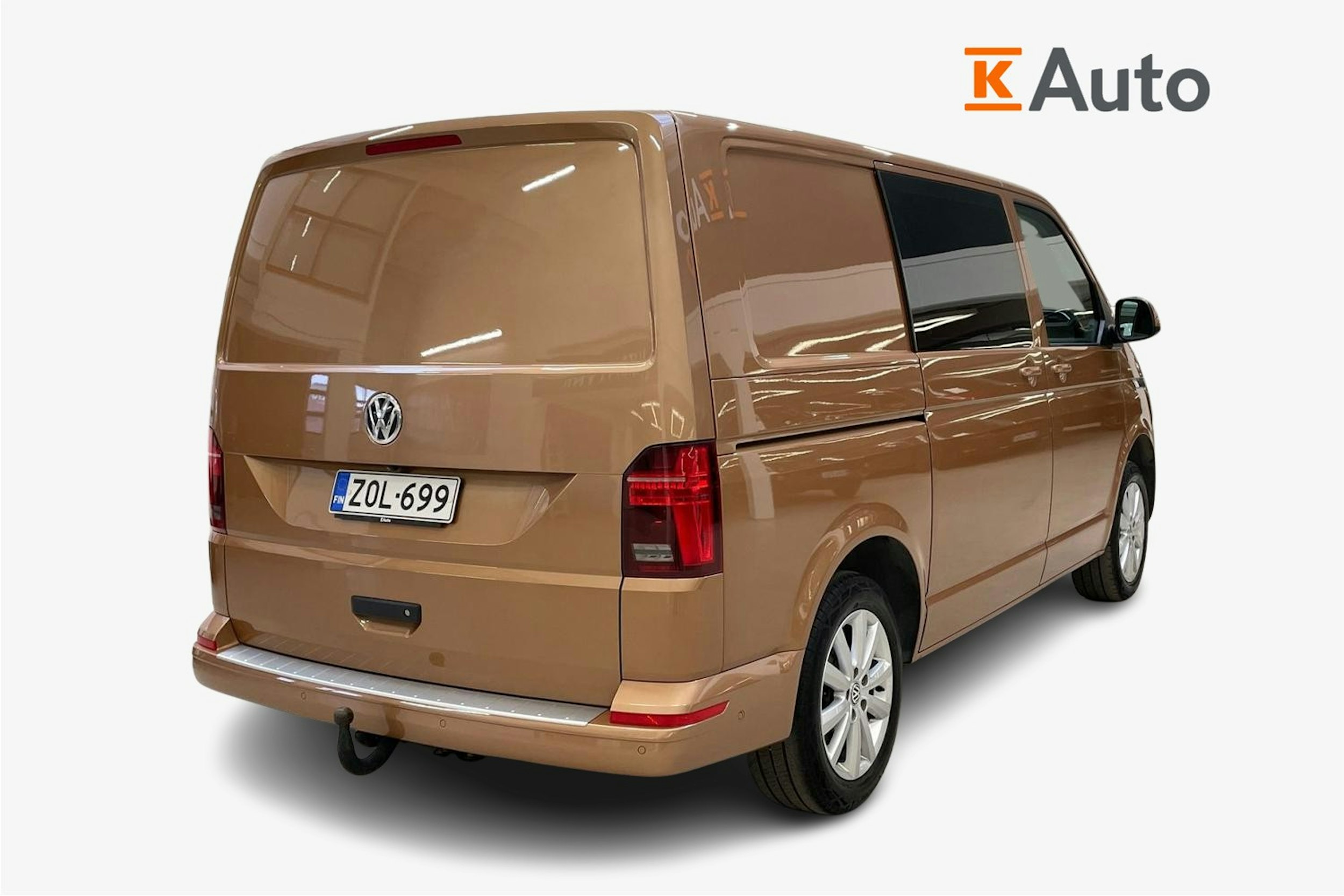 met. oranssi Volkswagen Transporter 2022 kuva 2.
