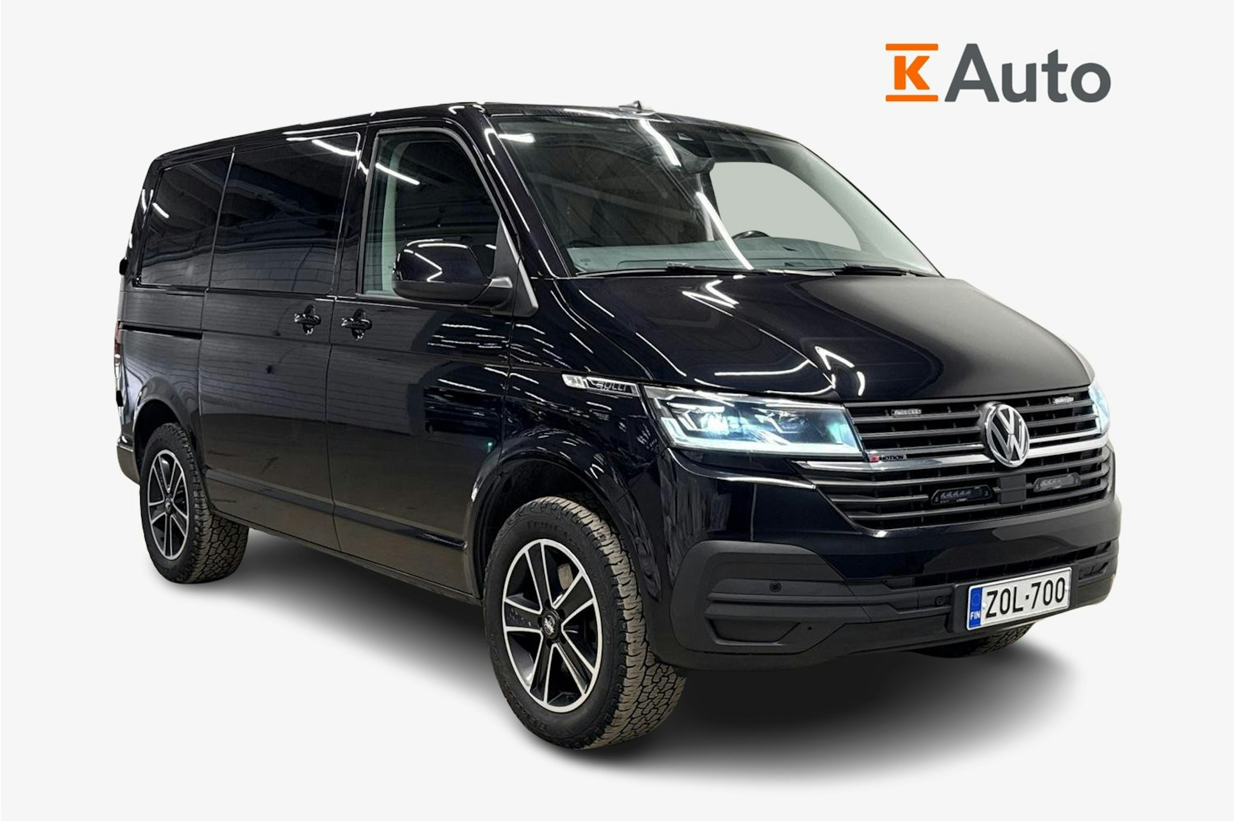 musta Volkswagen Transporter 2022 kuva 1.