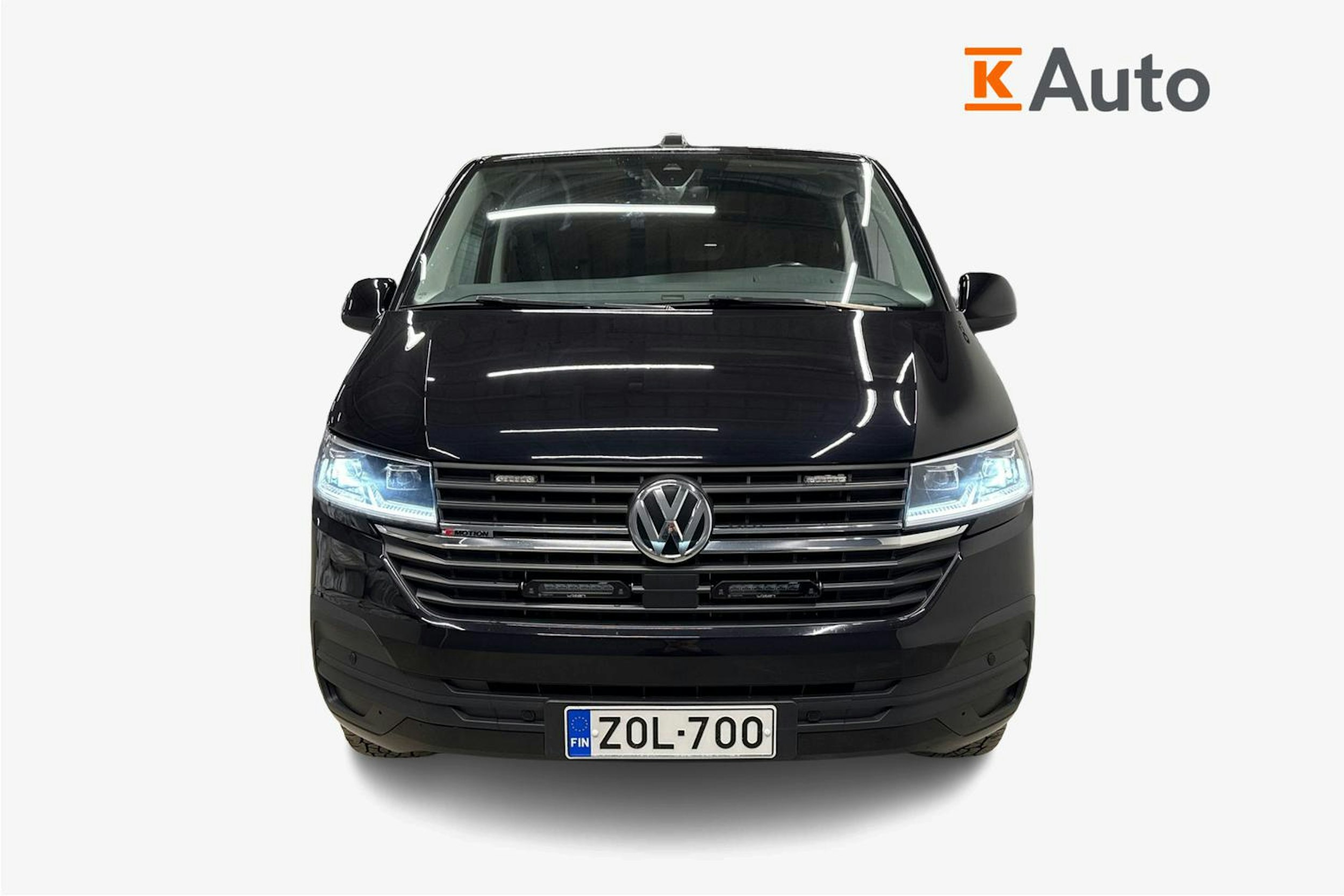 musta Volkswagen Transporter 2022 kuva 4.