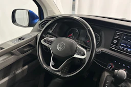 sininen Volkswagen Transporter 2022 kuva 10.