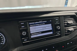 sininen Volkswagen Transporter 2022 kuva 18.