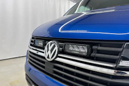sininen Volkswagen Transporter 2022 kuva 27.