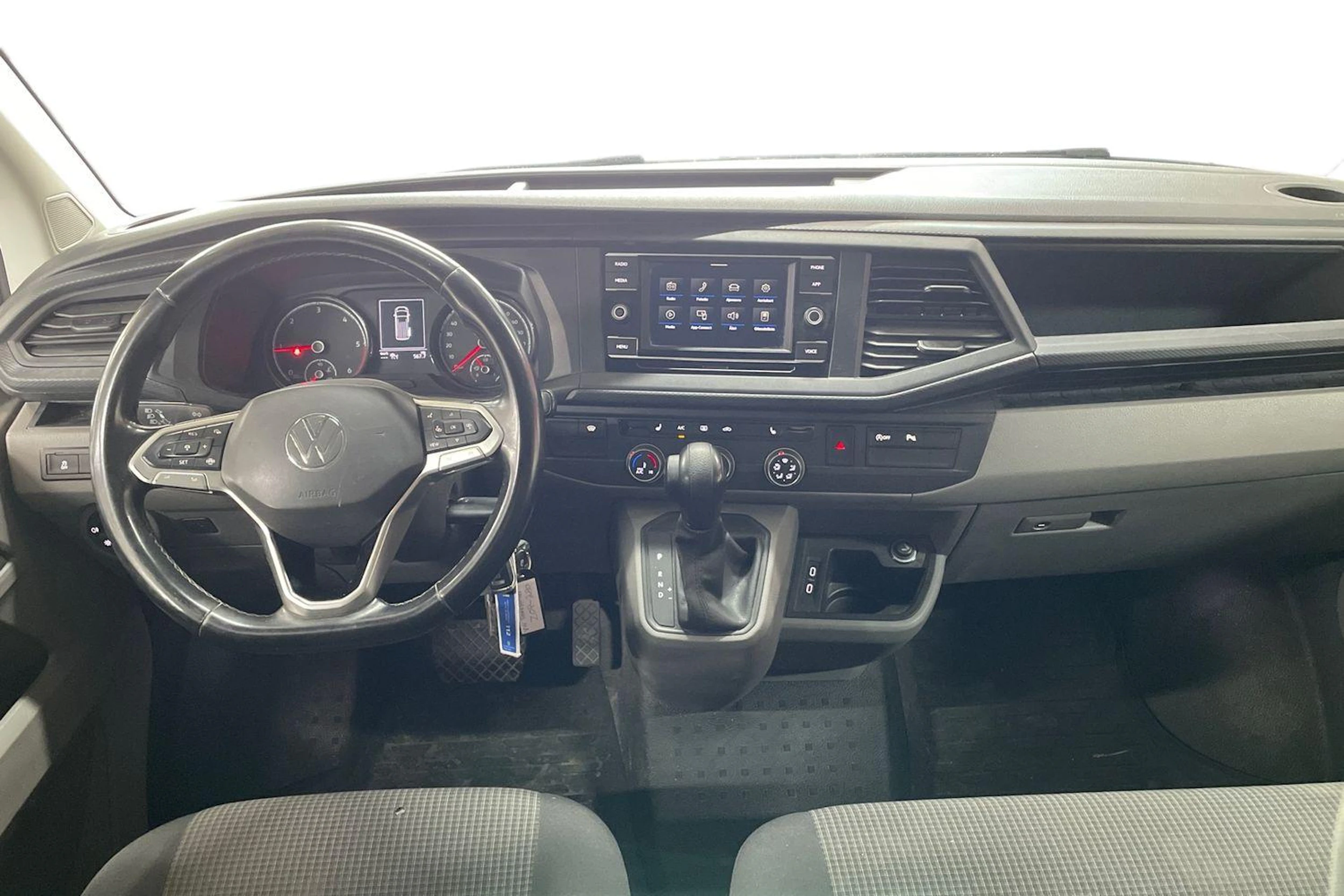 Sininen Volkswagen TRANSPORTER 2022 kuva 9.
