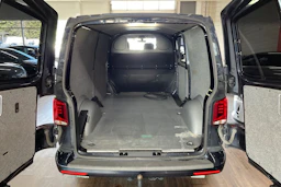 Sininen Volkswagen TRANSPORTER 2022 kuva 27.
